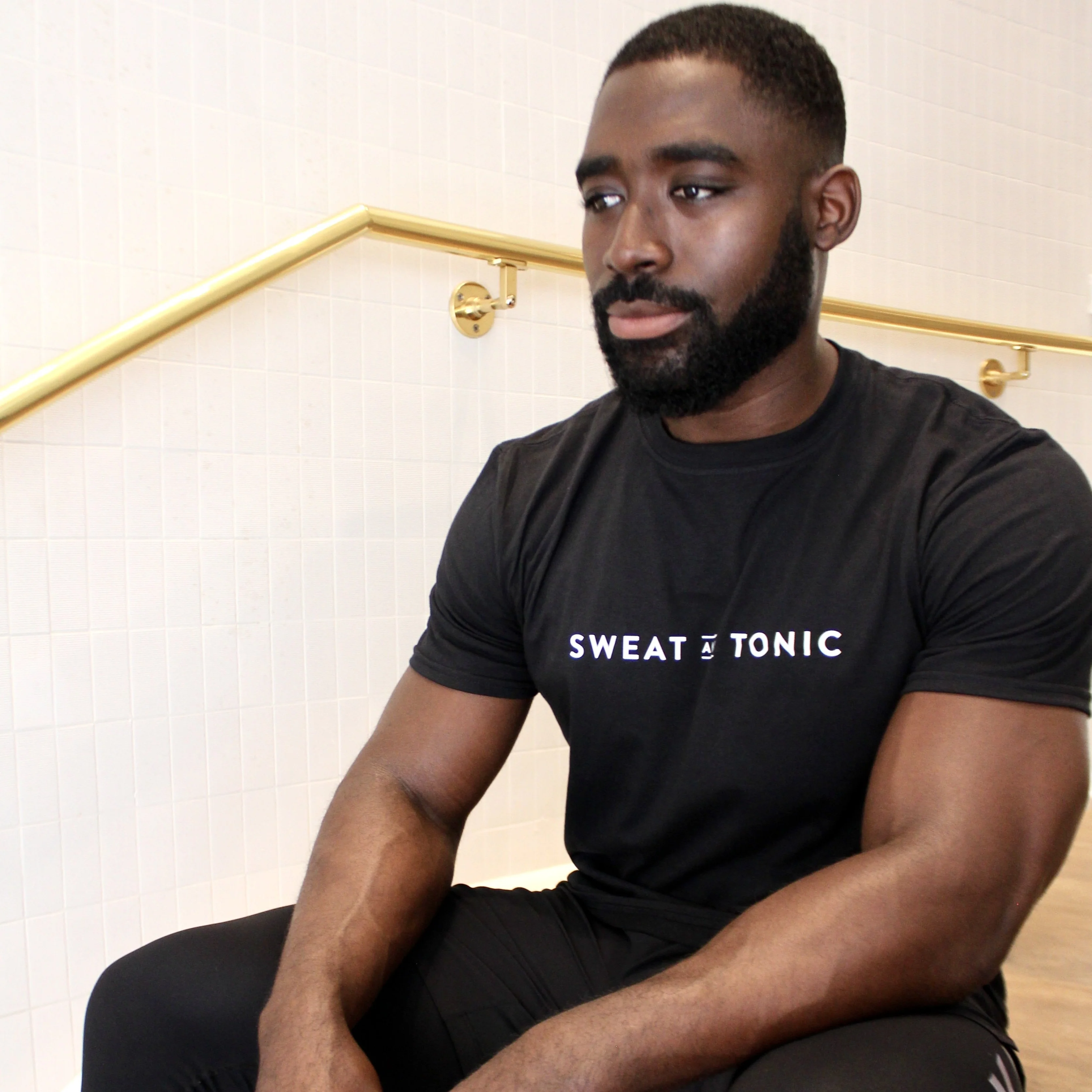 S&T Unisex Tee - Image 3